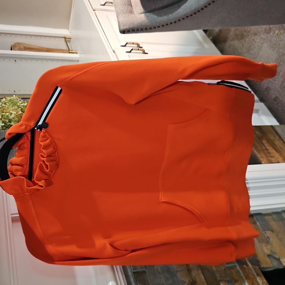 Tail brand Condoleezza Orange ruffle neck  Pullover - Medium